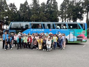 阿里山FunTOUR郵輪式巴士免開車輕鬆遊