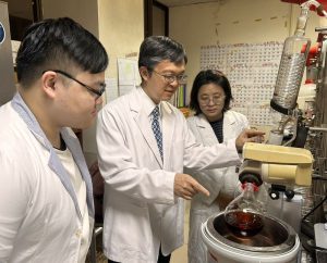 陳中一連續七度榮登全球前2%頂尖科學家